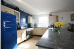 <c:out value='Allfarthing Lane, Wandsworth, London, SW18 2AP'/>